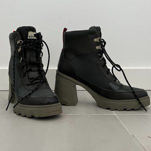 WOMEN'S BREX™ HEEL LACE BOOTIE